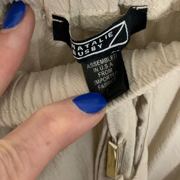 Natalie Busby Cream Cropped Pants - Picture 2 of 6